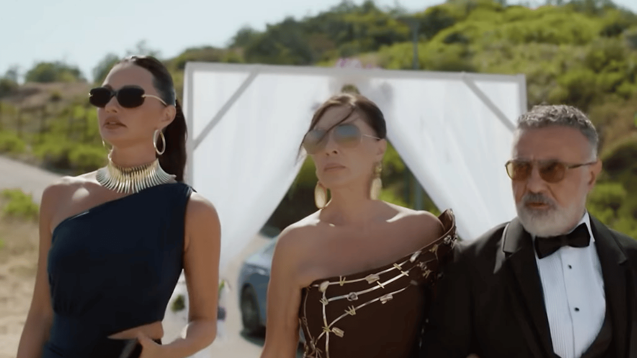Star TV'nin Tuzlu Kahve'si Bu Akşam Başlıyor: Dev Kadrolu Aile Komedi Dizisi